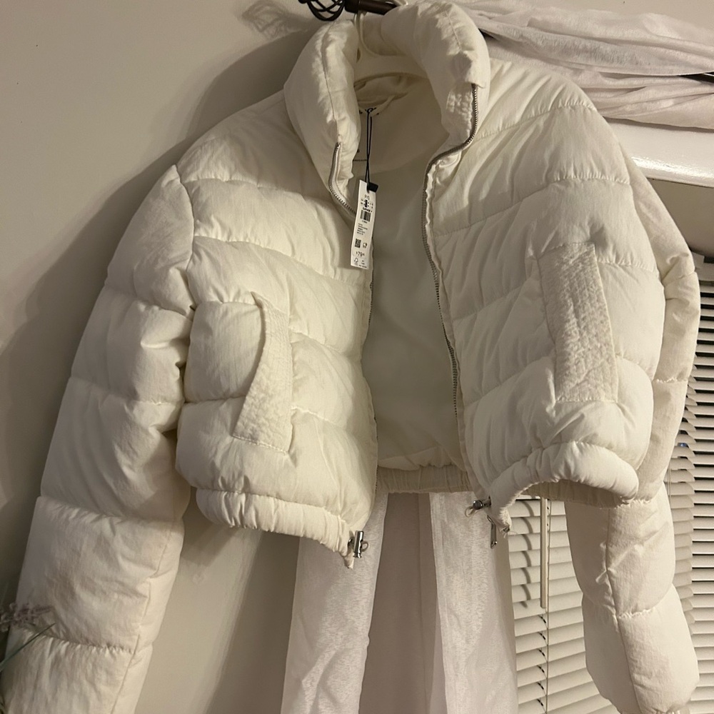 Garage Girls crop White Puffer Coat